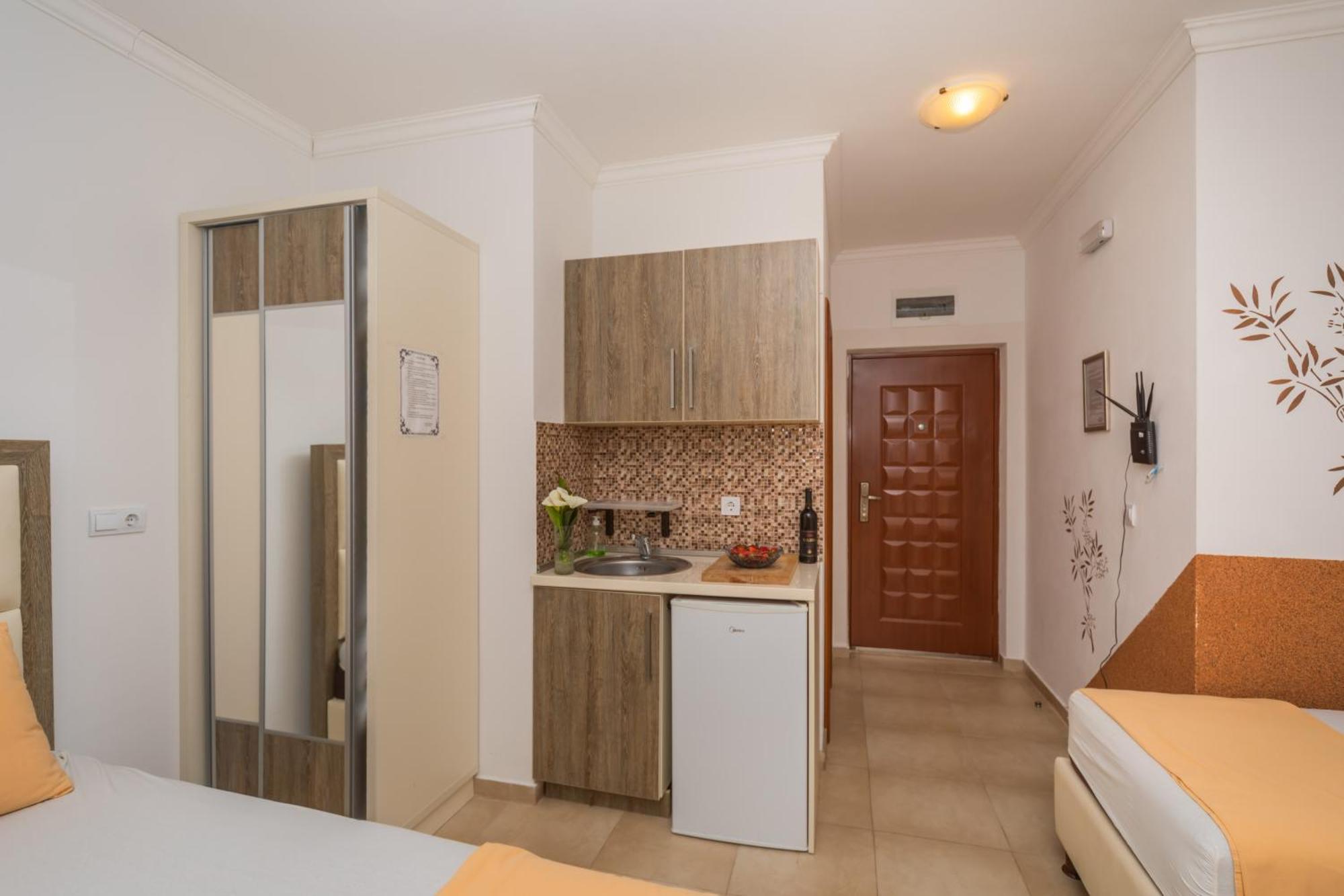 Apartments Dobra Voda Habitación foto