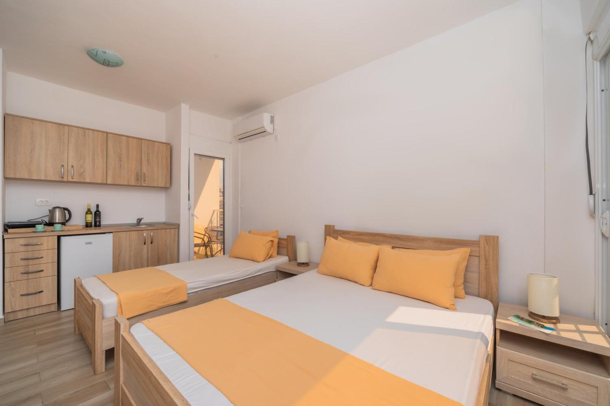 Apartments Dobra Voda Habitación foto